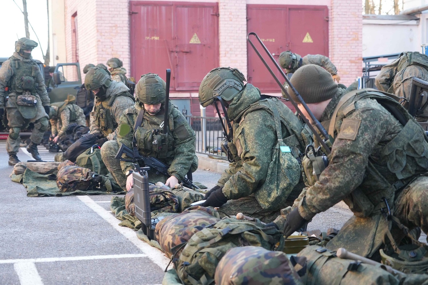 Какие военные специальности доступны контрактникам